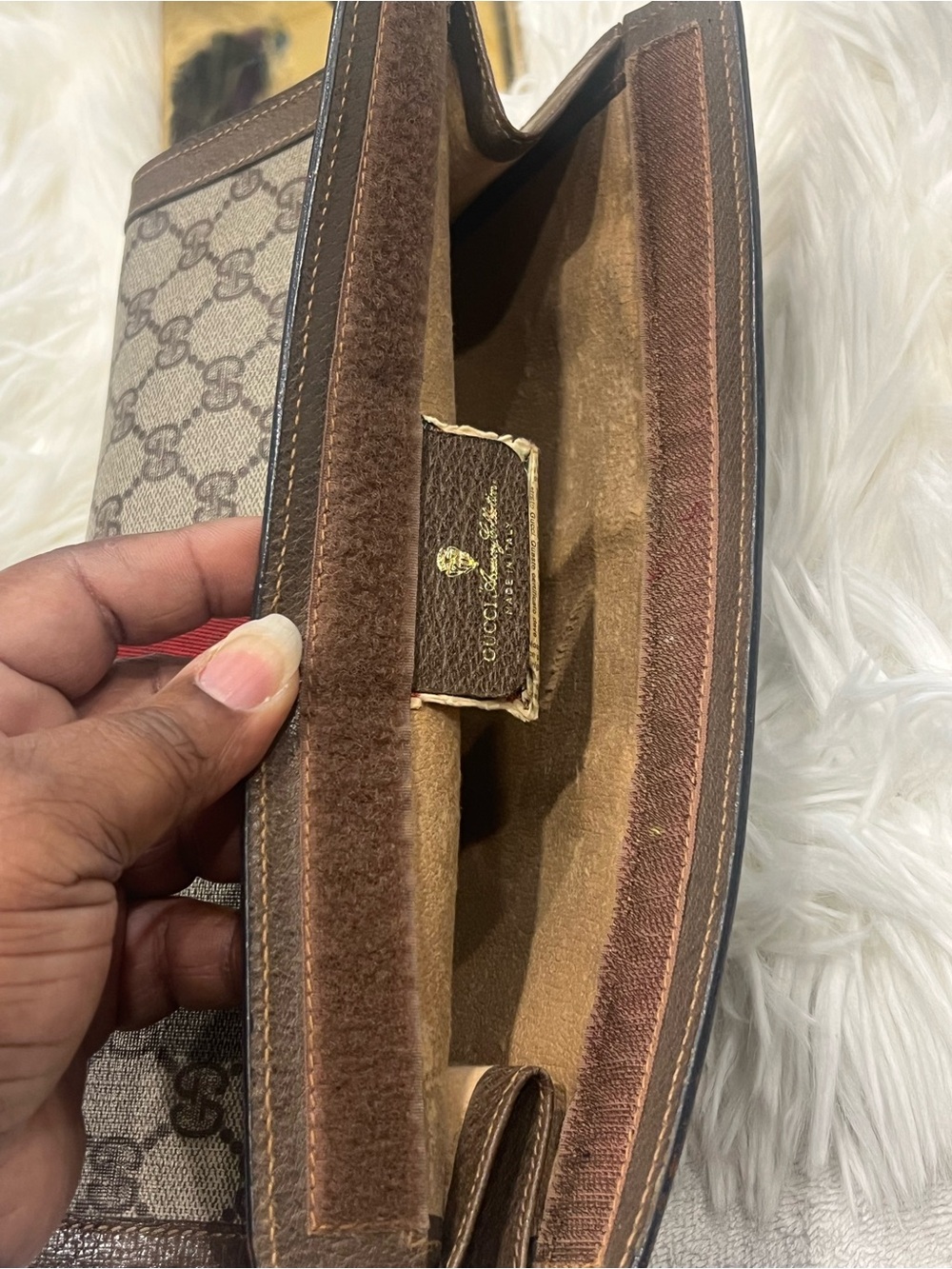 Gucci Sherry Line Beige/Brown Monogram Clutch/Crossbody Bag 11”x8”x3” - Picture 13 of 15
